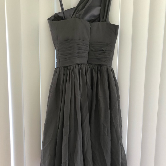 Formal Or Bridesmaids Dress.     Size USA 4 - Picture 4 of 8